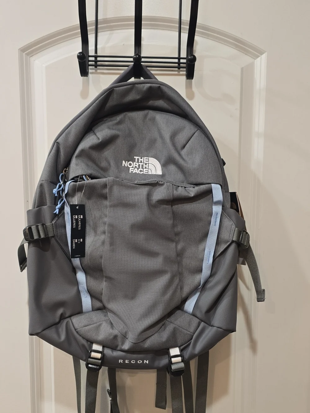 The North Face Recon Backpack 30L- Zinc Grey Dark Heather/Powder Blue